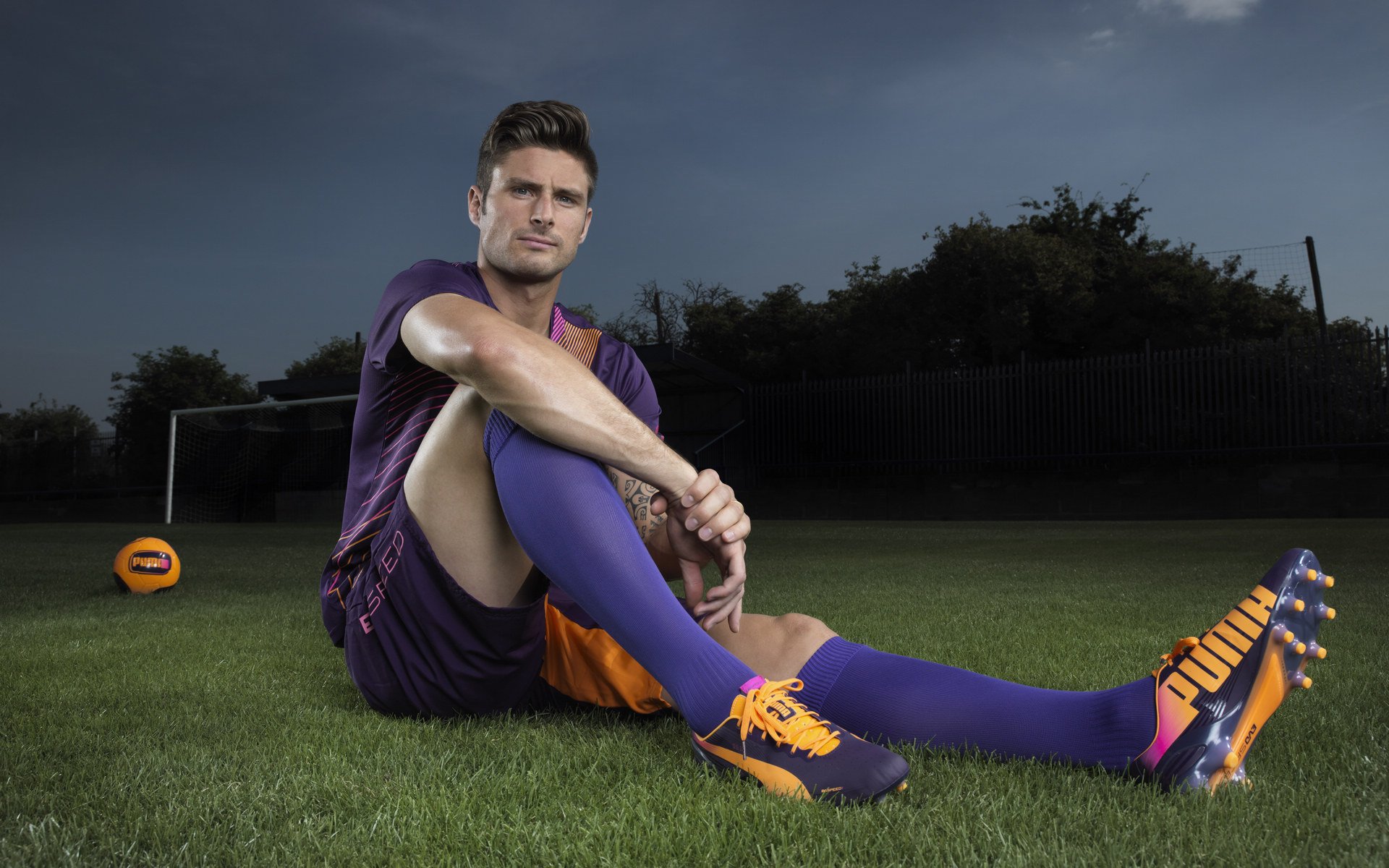 开云体育平台-“2025世界运动会东安湖赛场:飞跃障碍,跑酷运动员勇攀高峰”